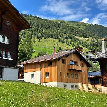 Yeti Lodge Sedrun Exterior foto