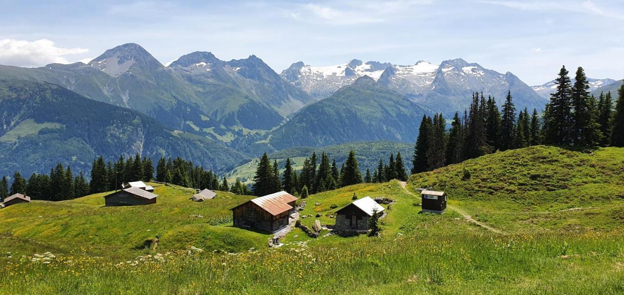 Yeti Lodge Sedrun Exterior foto