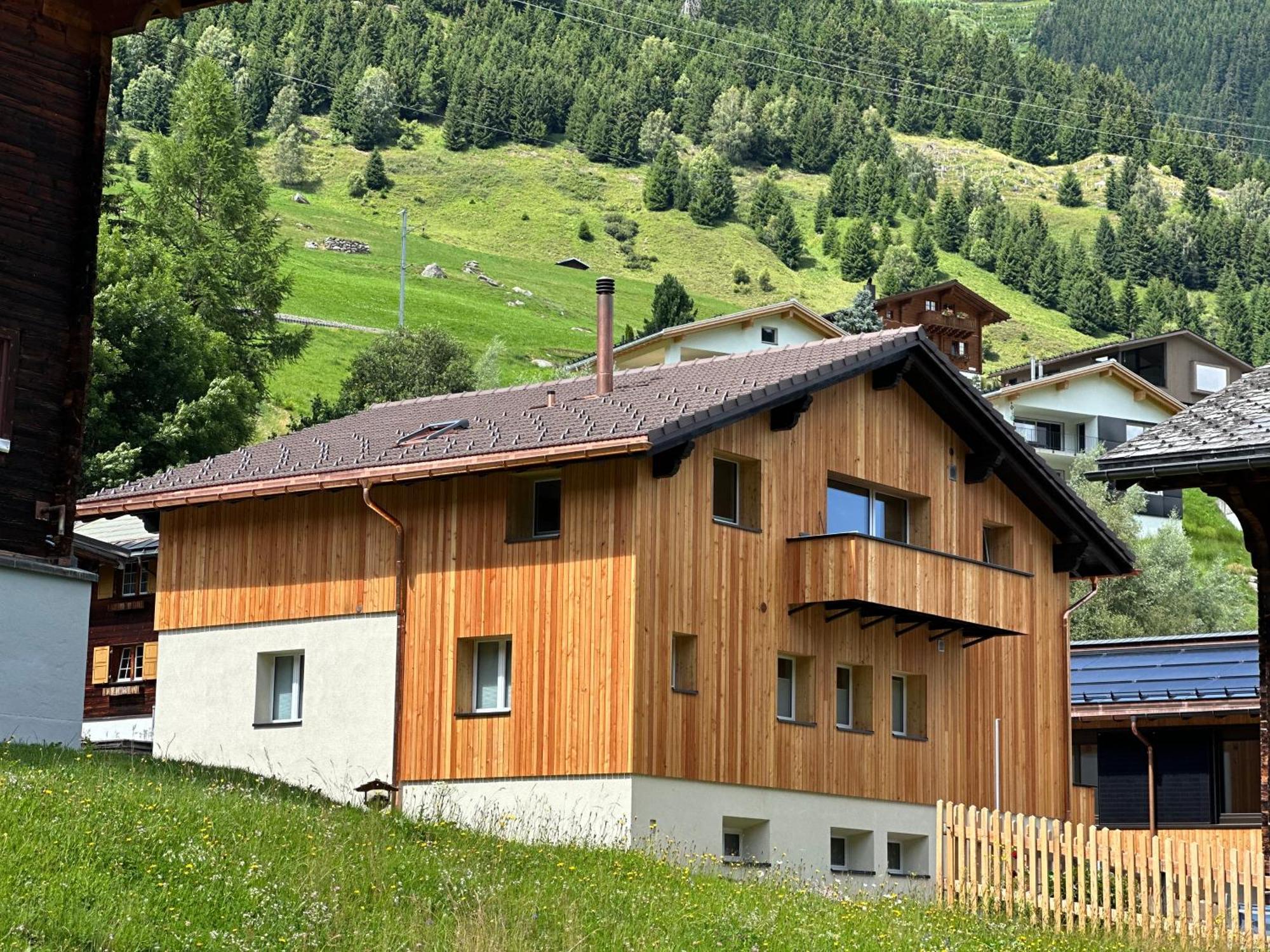 Yeti Lodge Sedrun Exterior foto